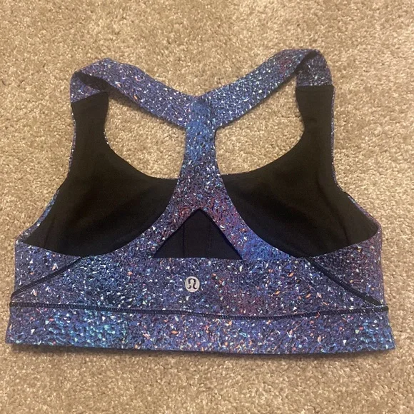 Lululemon sports bra - Picture 2 of 2